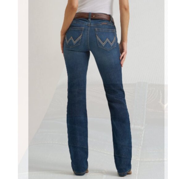 Women's Wrangler® Ultimate Riding Jean Willow Mid-Rise Bootcut Western Rodeo - Picture 5 of 15